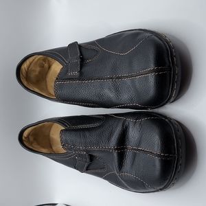Dr Scholl's black leather size 8.5 clog